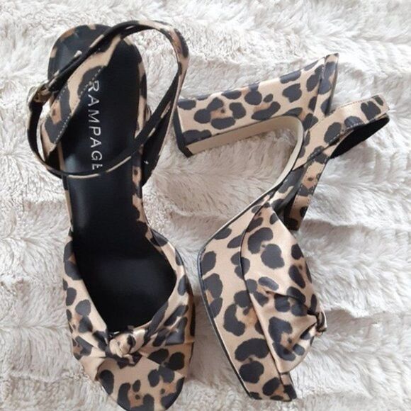 Rampage Leopard Print Heels Size 10M Mob Wife Platform Ankle Strap Y2K - Picture 5 of 8